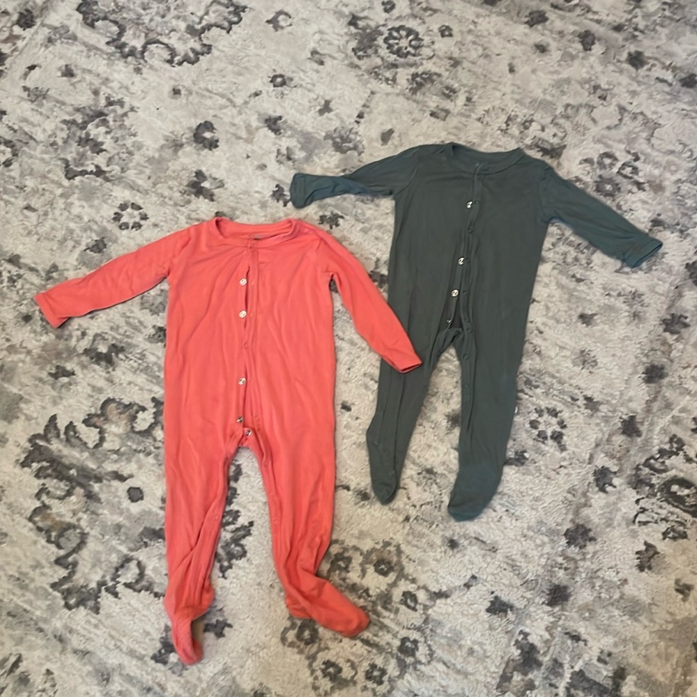 Kyte baby onesies!